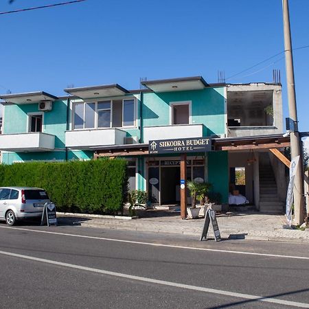 Shkodra Budget Hotel ภายนอก รูปภาพ