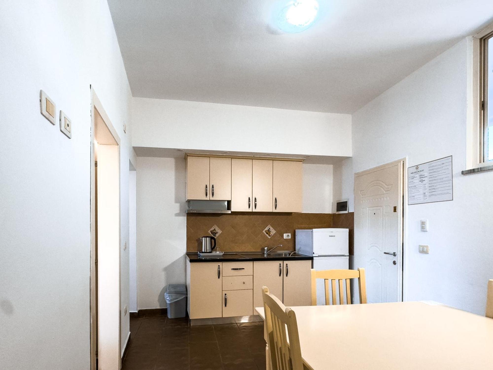 Shkodra Budget Hotel ภายนอก รูปภาพ