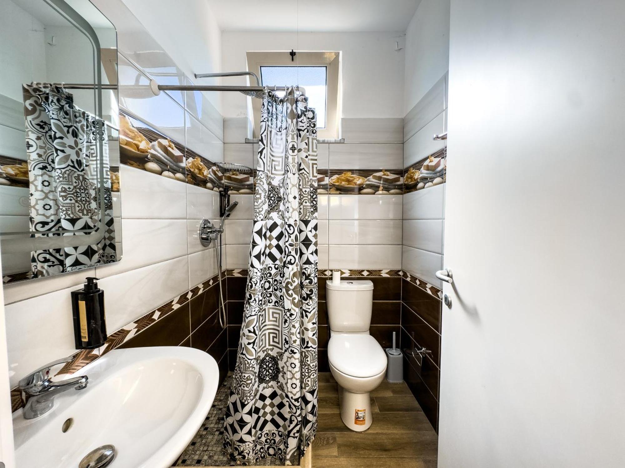 Shkodra Budget Hotel ห้อง รูปภาพ